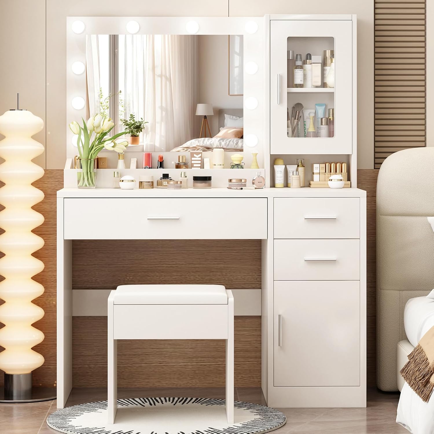 Dressing Table Vanity With Lighted Mirror - โต๊ะเครื่องแป้งสีขาวพร้อมกระจก LED เก้าอี้ 7 ชั้นวาง 3